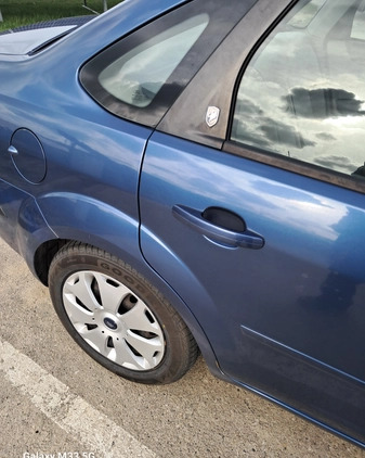 Ford Focus cena 6900 przebieg: 188500, rok produkcji 2005 z Tczew małe 37